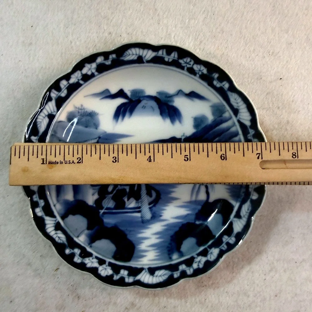 N/A blue white